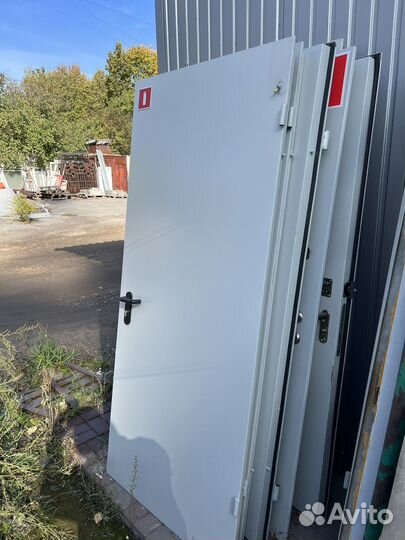 Двери противопожарные