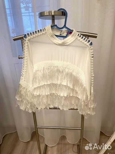 Блузка нарядная для девочки 140