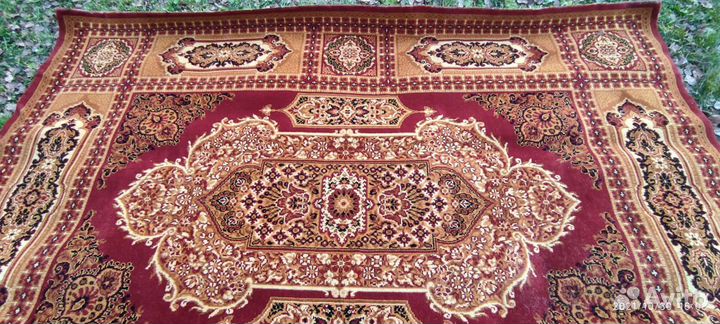 Старинные ковры