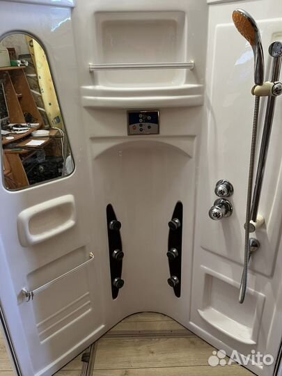 Душевая кабина