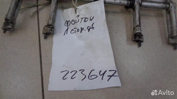 Рейка топливная (рампа) Volkswagen Phaeton 2002-2