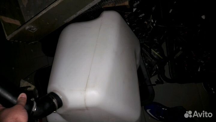 Топливный бак yamaha vx F1K-U7711-02-00