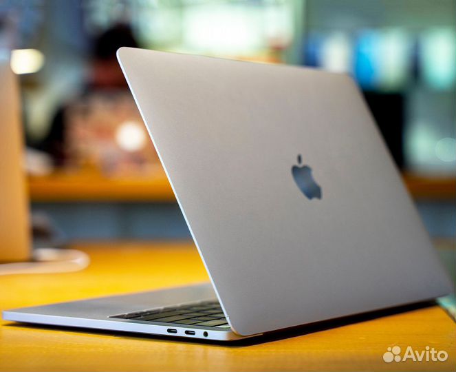 MacBook Pro 13