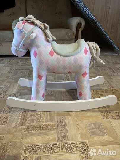 Качалка лошадь