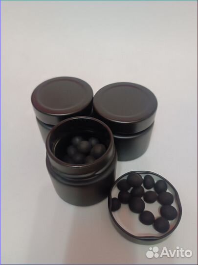 Баночка с чудо-орешками q-9375