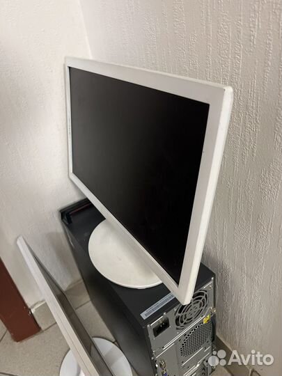 Монитор для компьютера