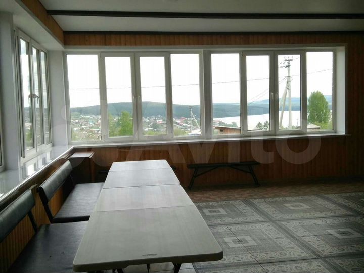 Коттедж 260 м² на участке 20 сот.