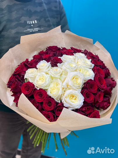 Букет из роз в форме сердца