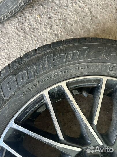 Колеса с литьем в сборе r16