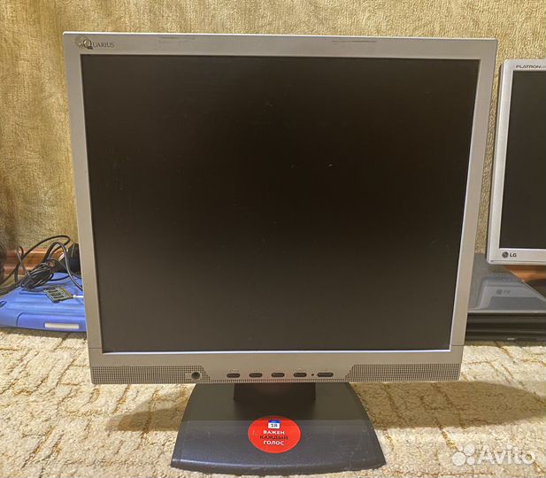 Монитор aquarius tf1710ad