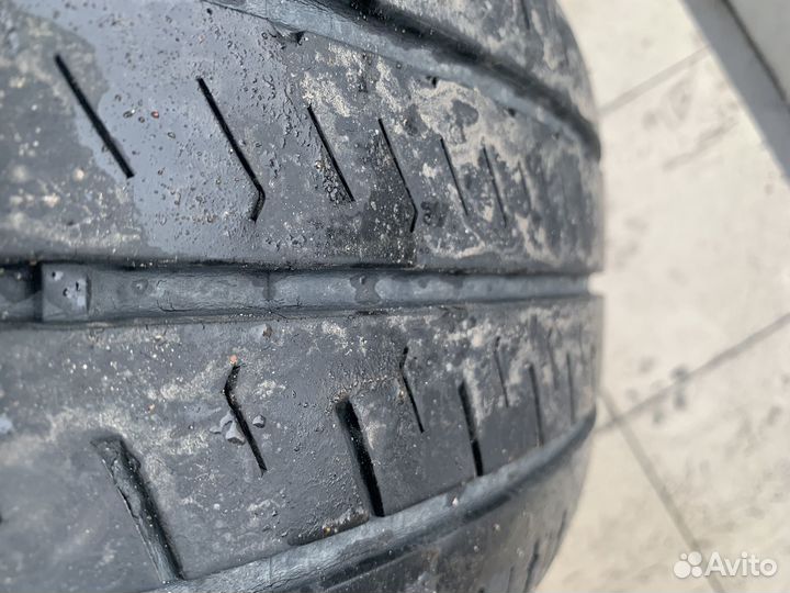 R16 Hankook Radial RA28 215/65, PCD 5x120 DIA 65