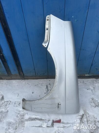 Крыло левое priora