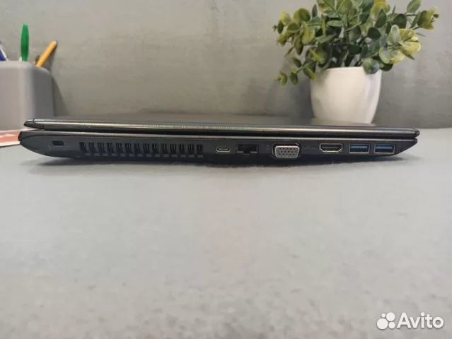 Ноутбук Acer/i3 6006/4GB/GT940MX/320GB