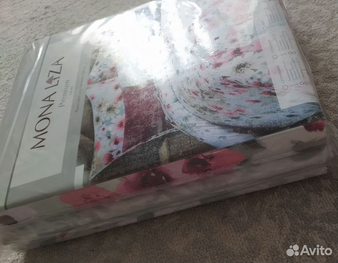 Белье постельное семейное сатин Мона Лиза