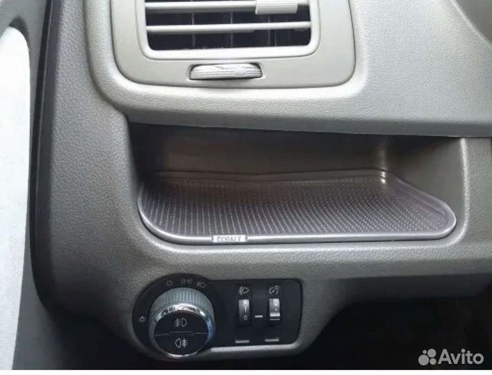 Коврики на торпедо chevrolet cobalt, ravon r4