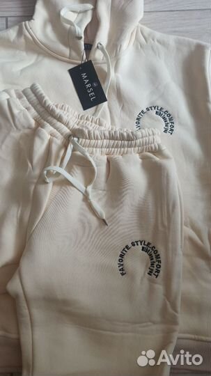 Спортивный костюм женский на флисе. Размер 42-44