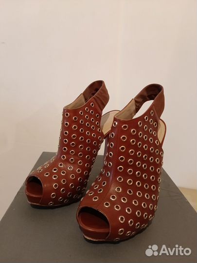 Босоножки Alexander McQueen 37,5