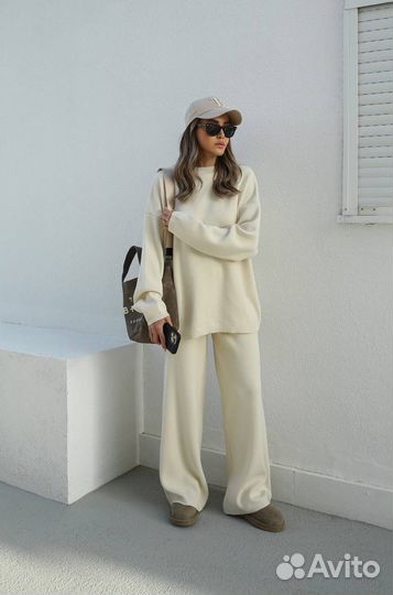 Спортивный костюм женский