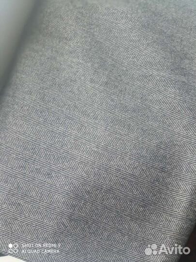 Ткань, шерсть с лавсаном. Качество отлисное