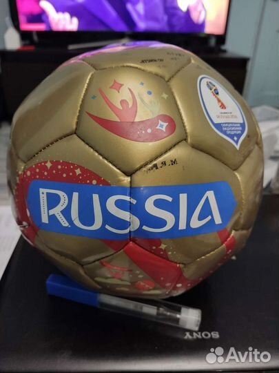 Футбольный мяч новый