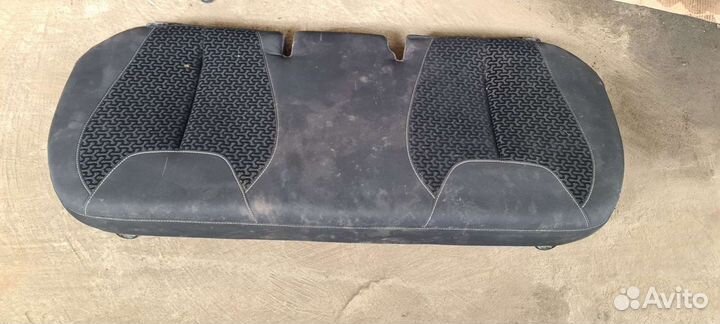 Сиденья задние citroen c3 a51 ситроен с3