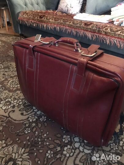 Чемодан времен СССР