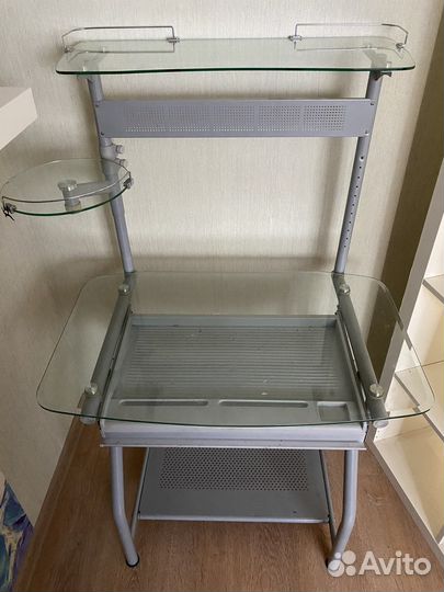 Копьютерный стол