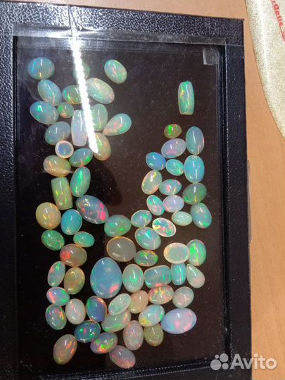 Опал натуральный