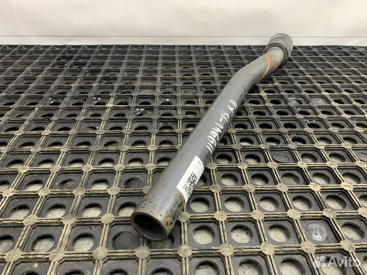 Кронштейн заднего крыла