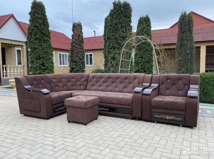 Диван мягкий