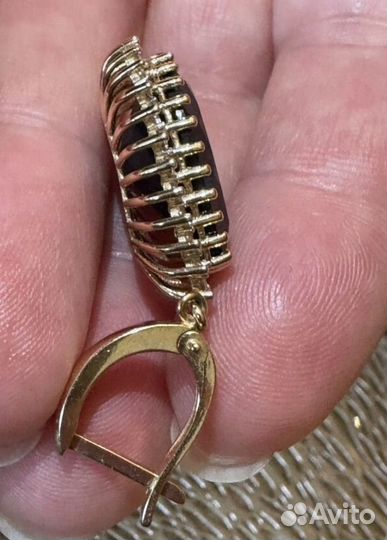 Золотые серьги с фианитами