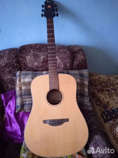 Акустическая гитара бу