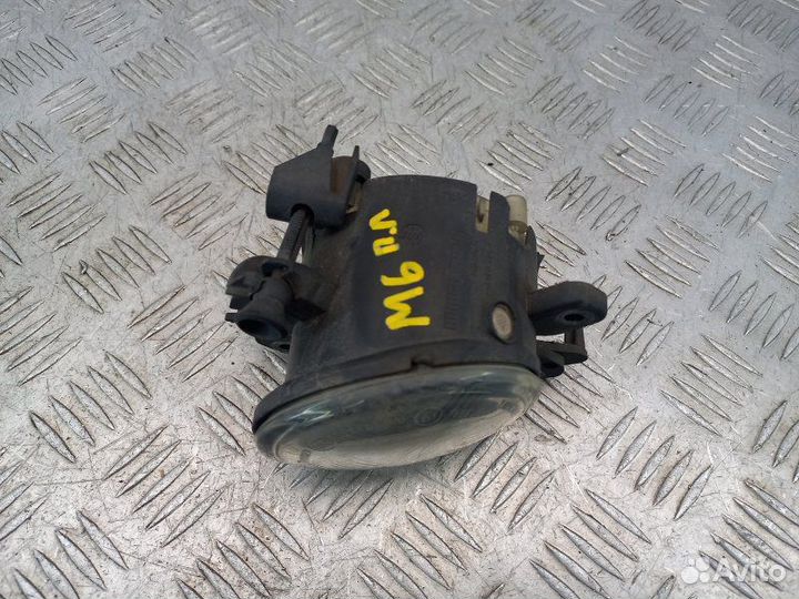 Фара противотуманная левая передняя левая