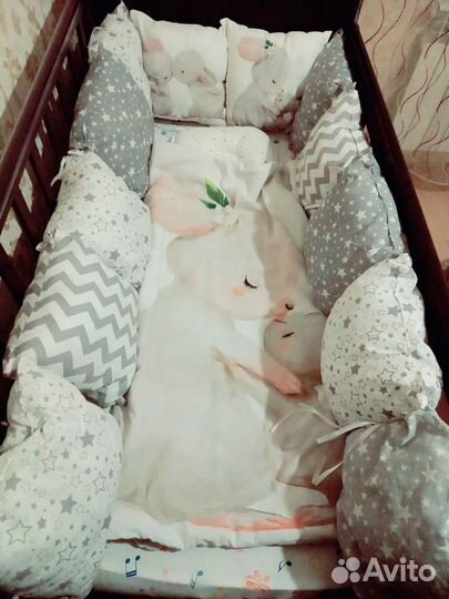 Бортики. Подушки в кроватку