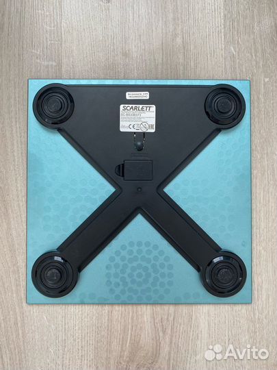 Весы напольные электронные Scarlett