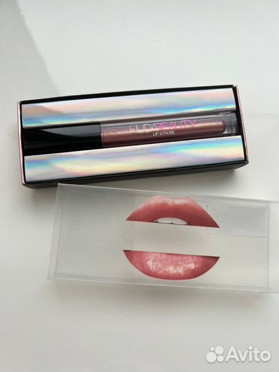 Huda beauty помада