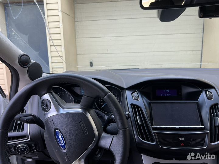 Продам подиумы Focus 3 под сч/вч с акустикой morel