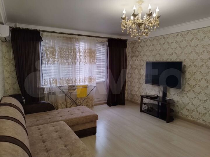 2-к. квартира, 70 м², 7/10 эт.