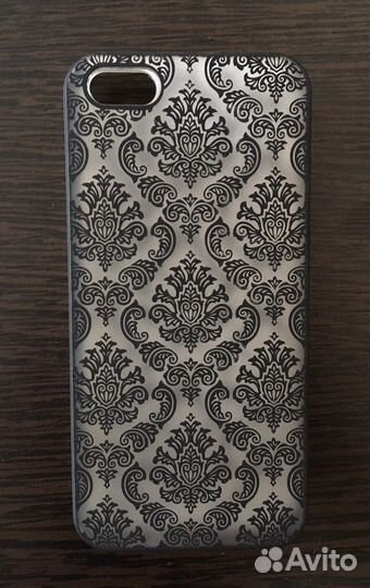 Чехлы iPhone 5s/SE