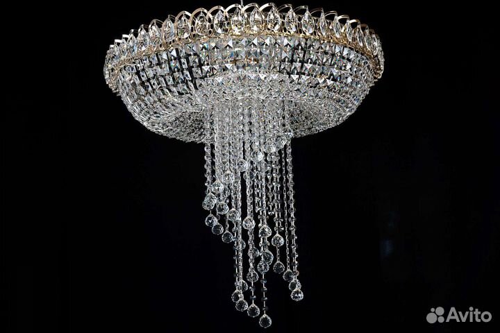 Потолочная люстра 
