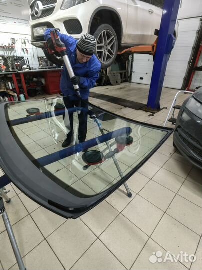 Лобовое стекло Премиум класса AGC автостекло