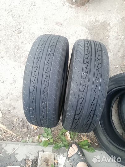 Bridgestone B250 185/65 R15