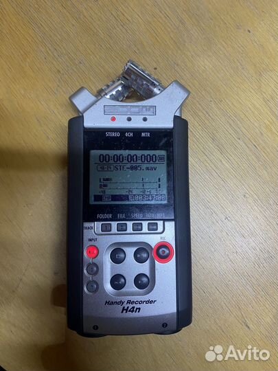 Рекордер Zoom H4n