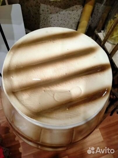 Большие керамические бочки