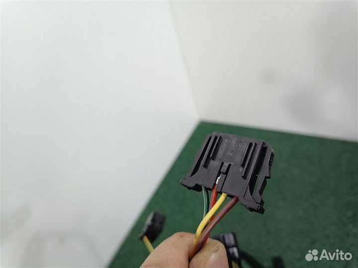 Проводка (коса) двери задняя правая Vw Passat B7