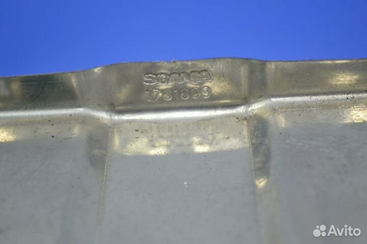 Крышка пластиковой рамы наружнего бокового ящика к