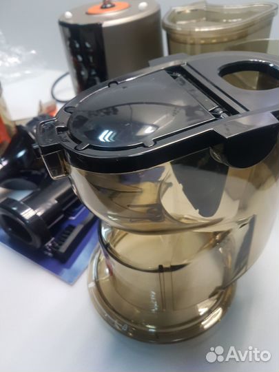 Соковыжималка шнековая polaris PSJ0601