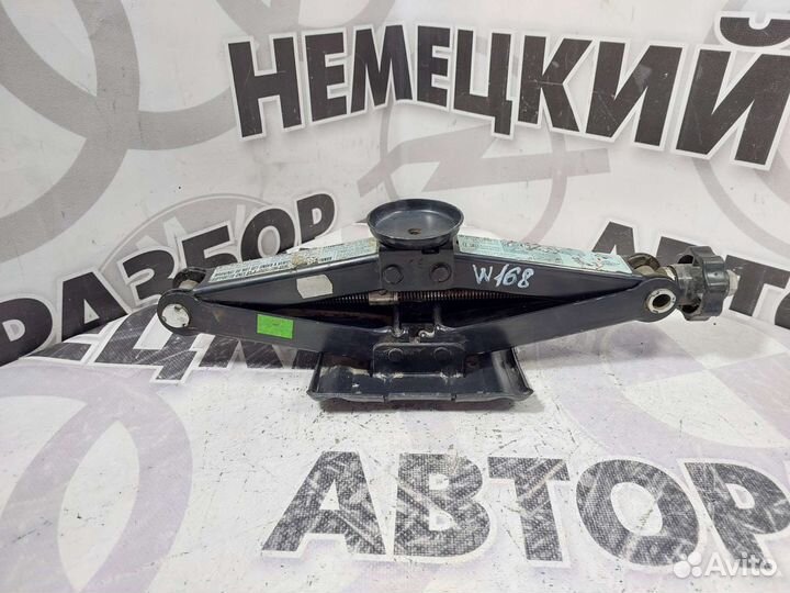 Домкрат Mercedes W168