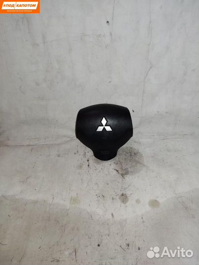 Подушка безопасности водителя Mitsubishi Outlander