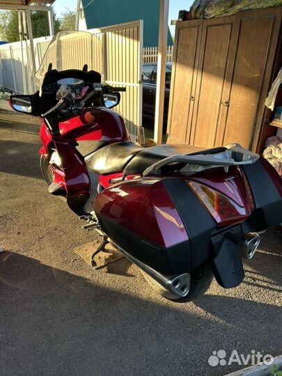 Honda st1300 pan european